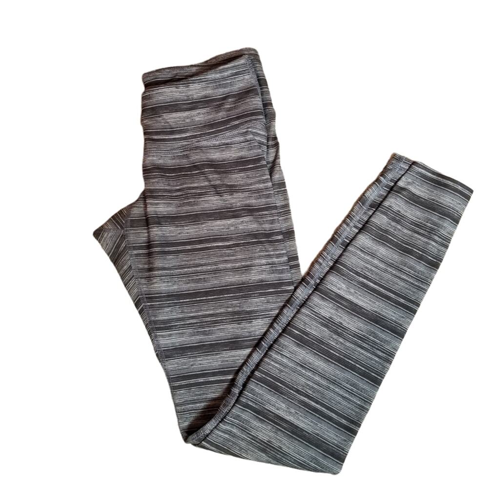 Old Navy Compression Long Leggings Gray White Stripe Size Small